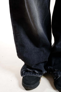 Distressed Denim - mortify.eu